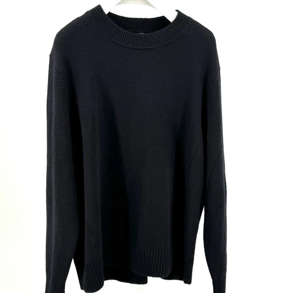 Lululemon Men’s Black Cotton Wool Blend Textured Knit Crewneck Sweater Size M